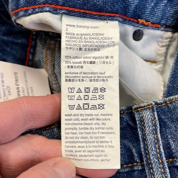 Tommy Hilfiger NWT Distressed Embroidered Pocket Slim Boyfriend Jeans - Picture 12 of 15